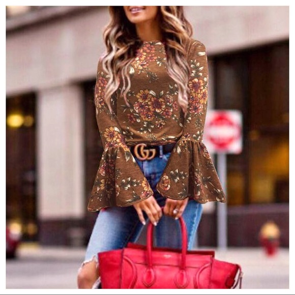 Infinity Raine Tops - ✨LAST ✨Fall Floral Print Bell Sleeve Soft Knit Top